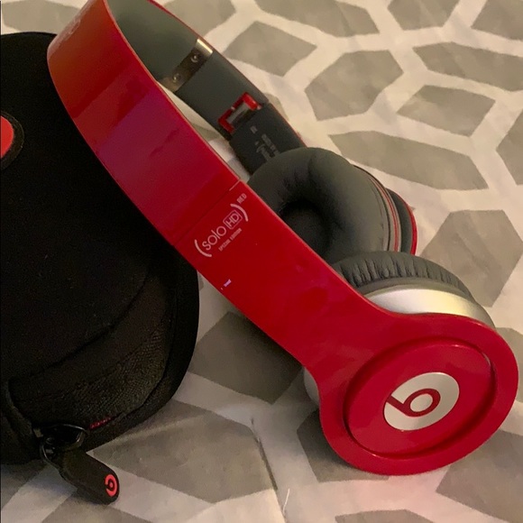 Limited Edition Beats by Dre Solos - Picture 6 of 7